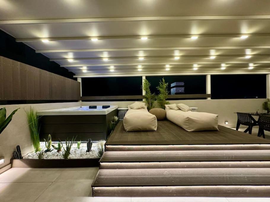 Bluemotion - Cityview Piraeus Buitenkant foto